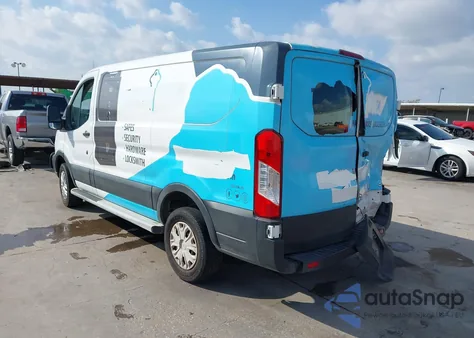 2019 Ford Transit-250 z USA, uszkodzony, nr VIN 1FTYR1ZM4KKB34408